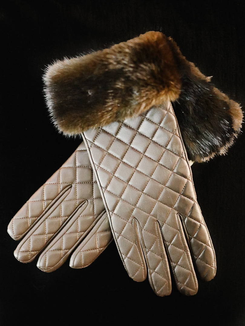 Quilted Leather Gloves Black / 7